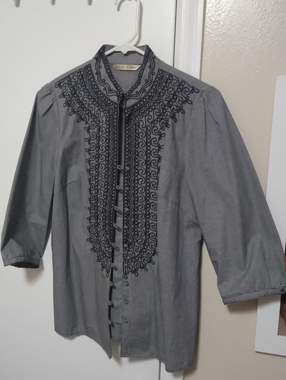 Ecologie Embroidered Mandarin Collar Button-Up Top